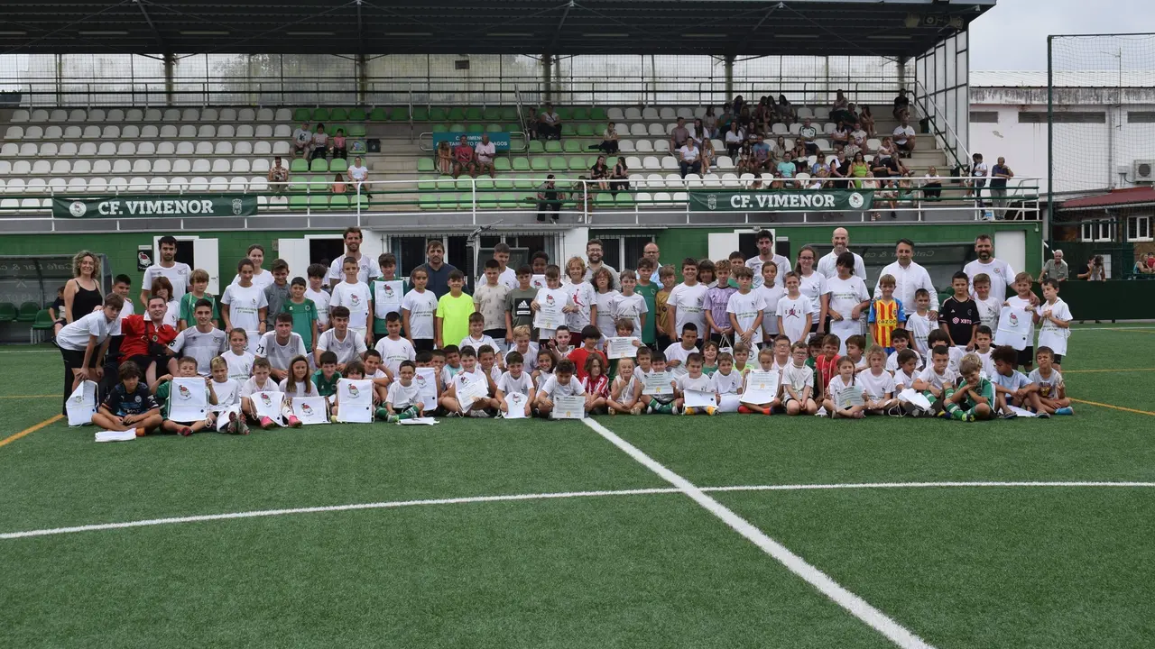 Pi&eacute;lagos clausura en Campus de Verano del Club de F&uacute;tbol Vimenor, en el que han participado 150 ni&ntilde;os. Foto| Archivo