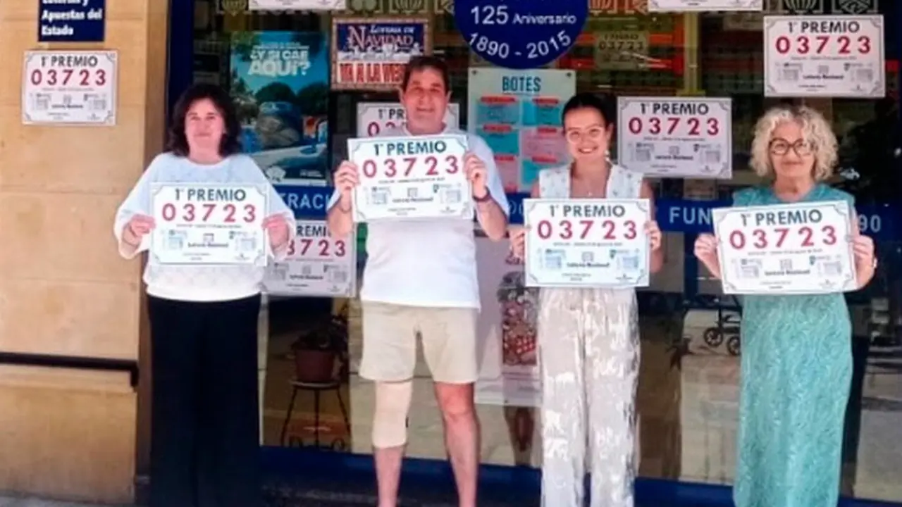 La Loter&iacute;a Nacional deja 6 millones de euros en Santo&ntilde;a con su primer premio de este s&aacute;bado