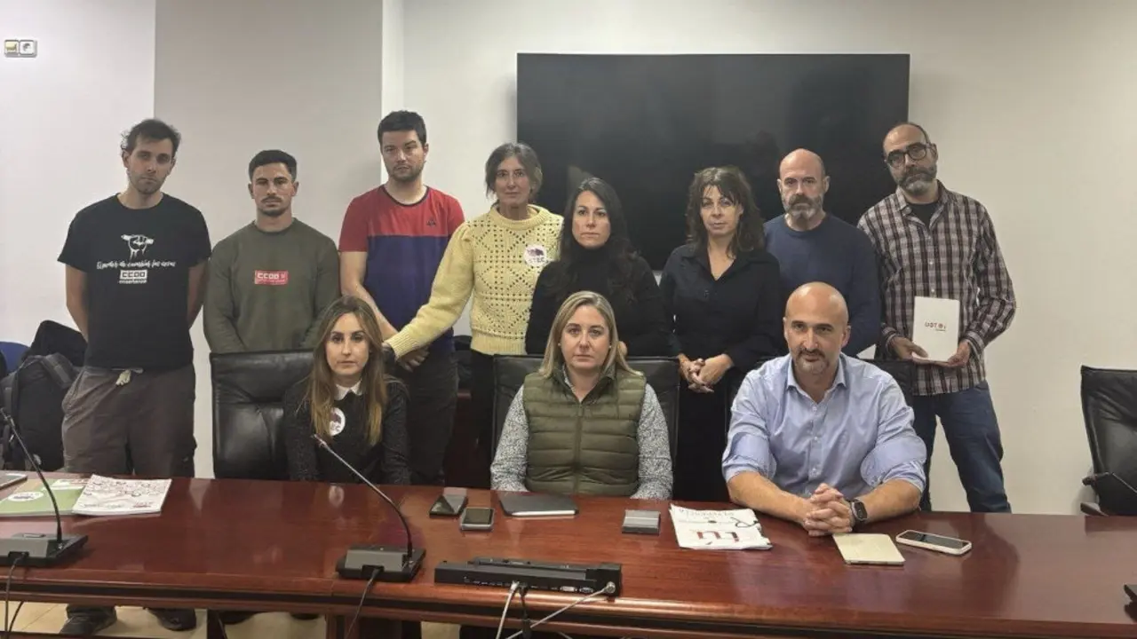 La Junta de Personal Docente se encierra en protesta por %22la negativa de Educaci&oacute;n a negociar la adecuaci&oacute;n retributiva%22