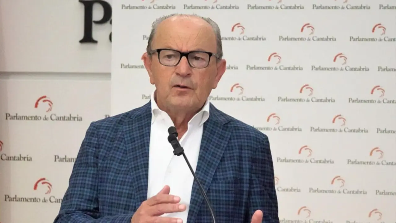 El portavoz del PRC en materia tur&iacute;stica, Francisco Javier L&oacute;pez Marcano