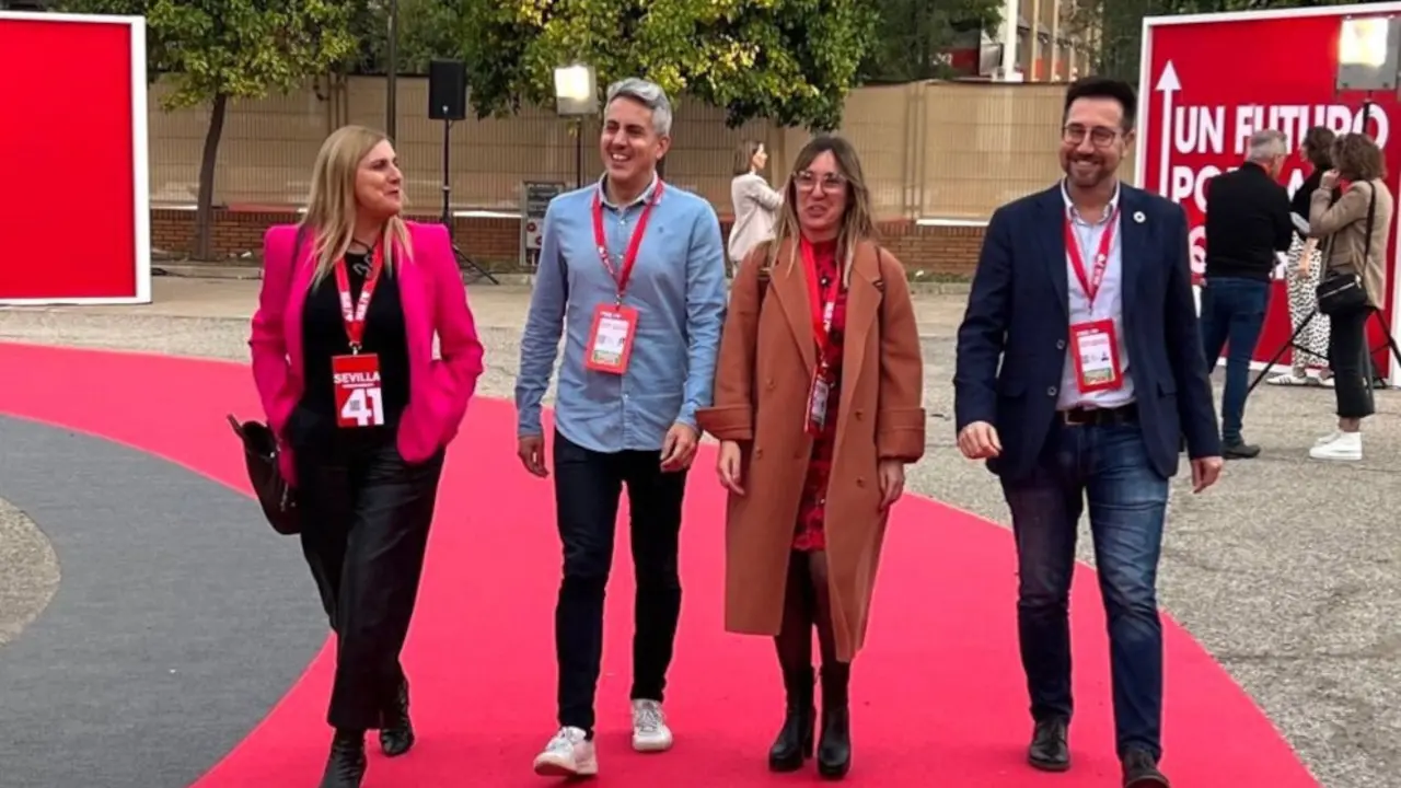 Noelia Cobo, Pablo Zuloaga, Eugenia G&oacute;mez de Diego y Javier Incera en Sevilla