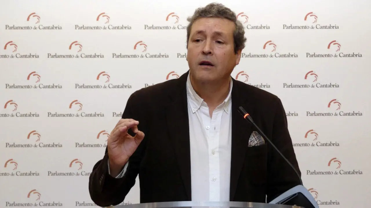 I&ntilde;igo Fern&aacute;ndez, diputado regional del PP y senador auton&oacute;mico por Cantabria | Foto- Sebasti&aacute;n Hipperdinger