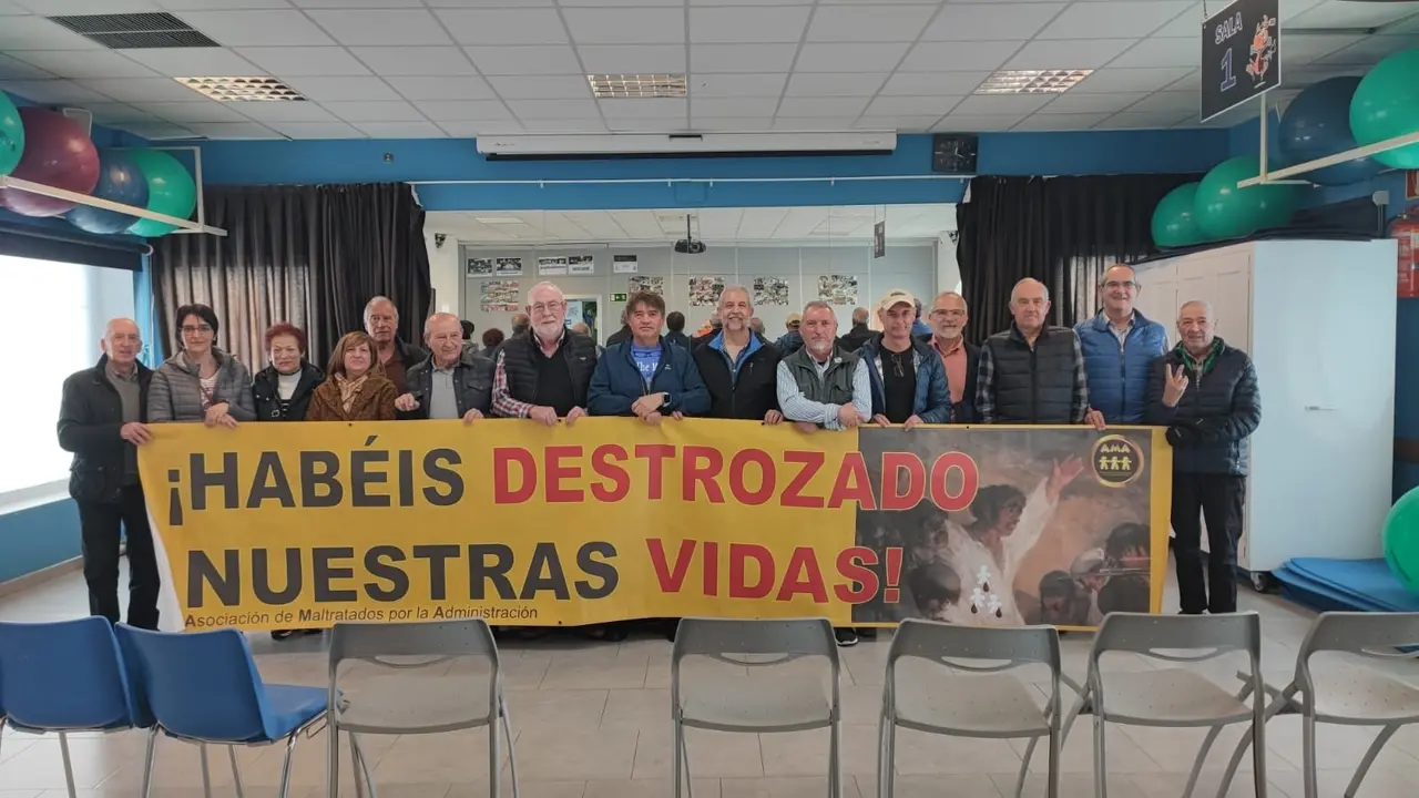 AMA ha celebrado una reuni&oacute;n extraordinaria en el Centro Cultural de Argo&ntilde;os