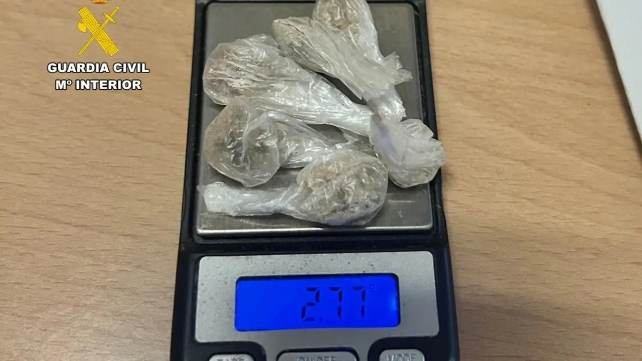 EuropaPress_6539325_droga_intervenida_joven_detenido_saron