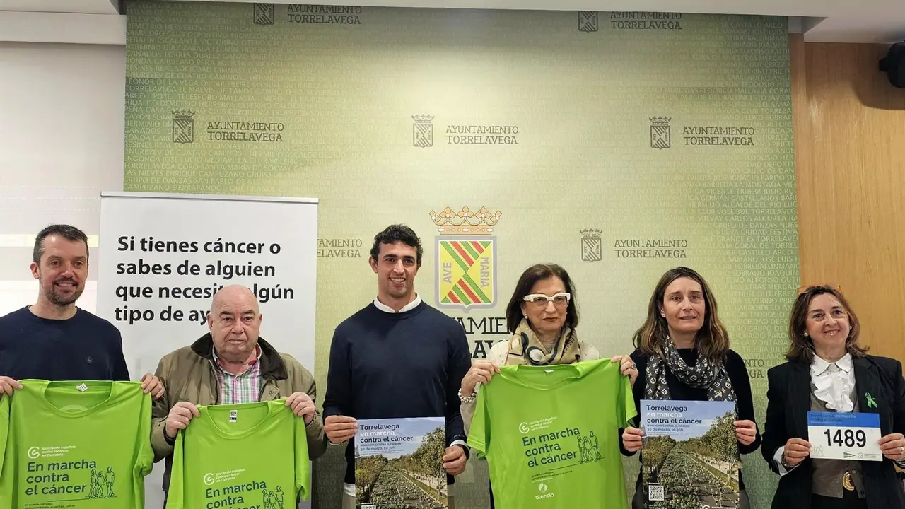 Presentación de la IX Marcha contra el Cáncer en Torrelavega