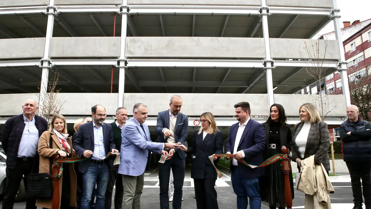 Inauguración del aparcamiento de La Carmencita