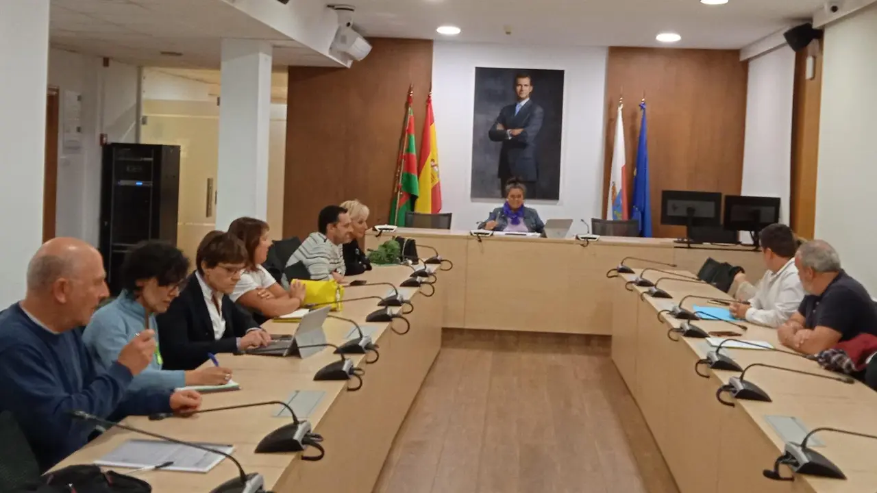 Reunión del Consejo Escolar Municipal de Torrelavega