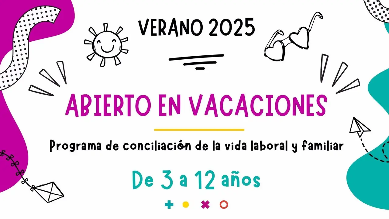 Cartel del programa 'Abierto en Vacaciones' de Torrelavega para este verano