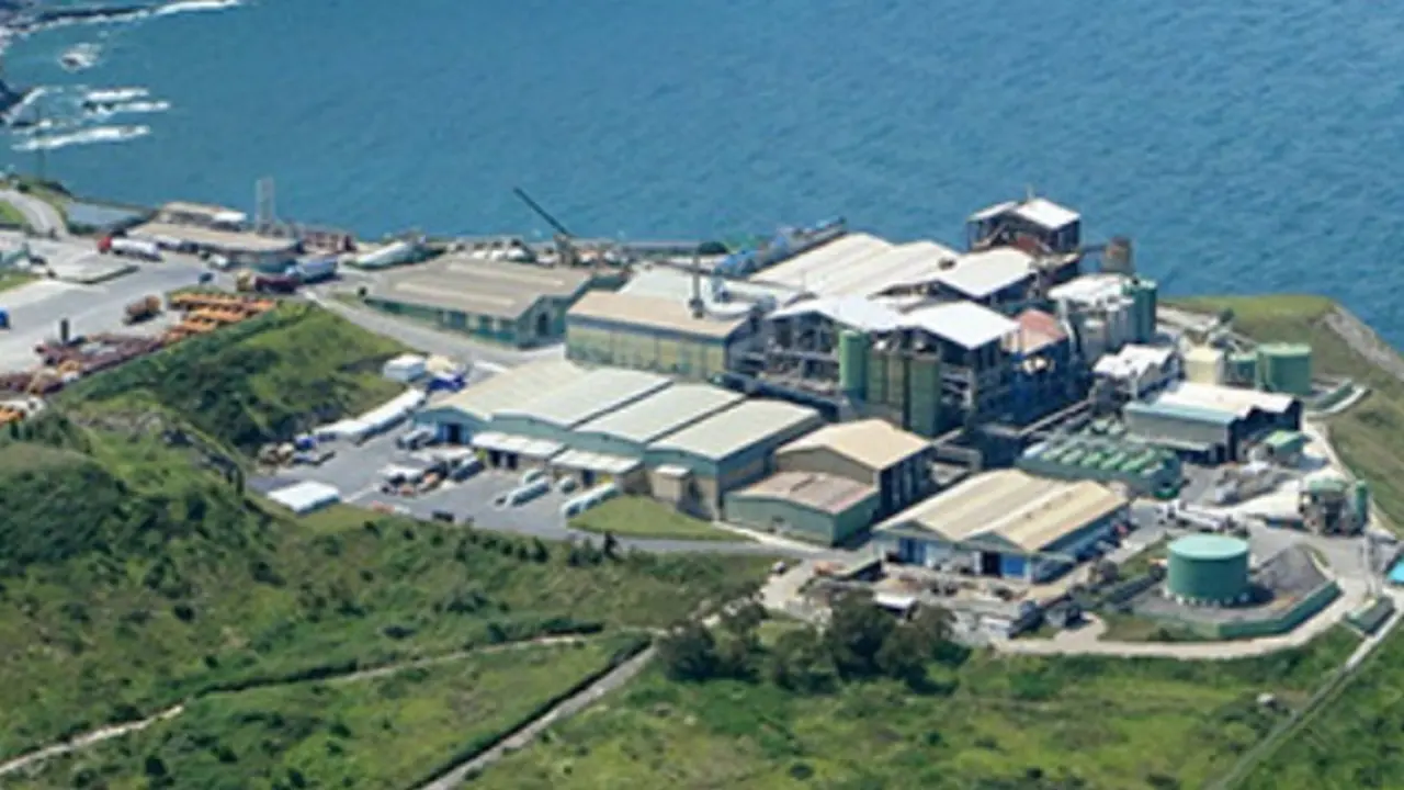 Complejo industrial de Derivados del Fl&uacute;or en Castro Urdiales