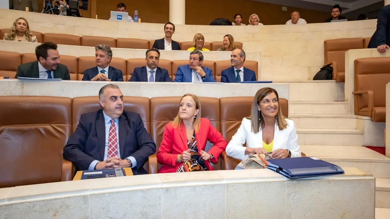La presidenta, María José Sáenz de Buruaga, en el Debate sobre el Estado de la Región