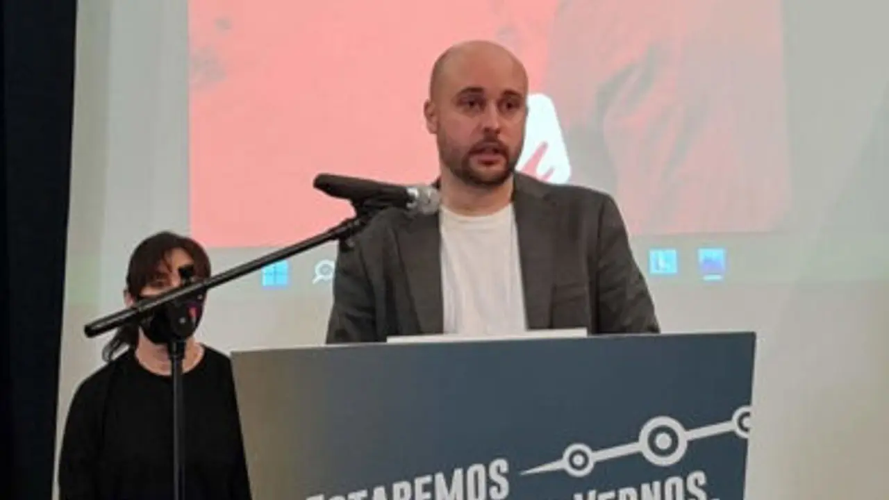 El coordinador autonómico de IU, Israel Ruiz Salmón