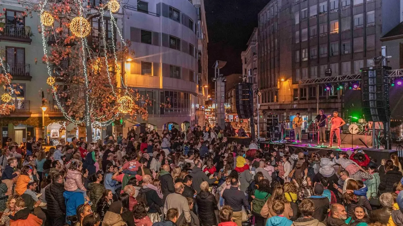 Torrelavega encenderá el viernes 28 el alumbrado navideño
