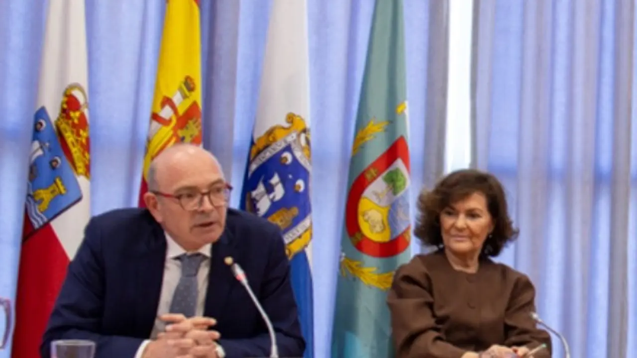 Ángel Pelayo como nuevo rector.