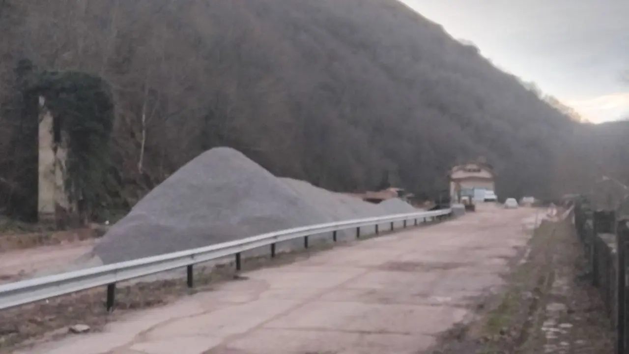 Obras en La Engaña de acceso al teleférico Mirador del Pas