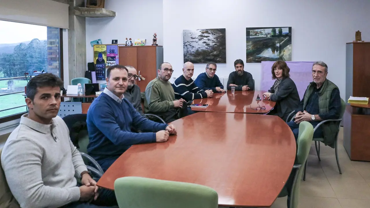 Polanco pide diálogo para garantizar el futuro de la planta de Solvay en Barreda