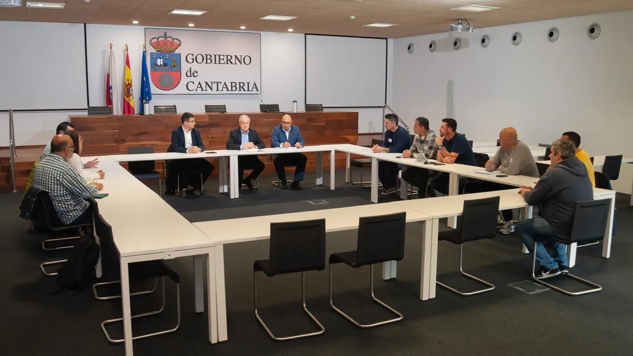 Reunión de Arasti y el comité de empresa de Nestlé 