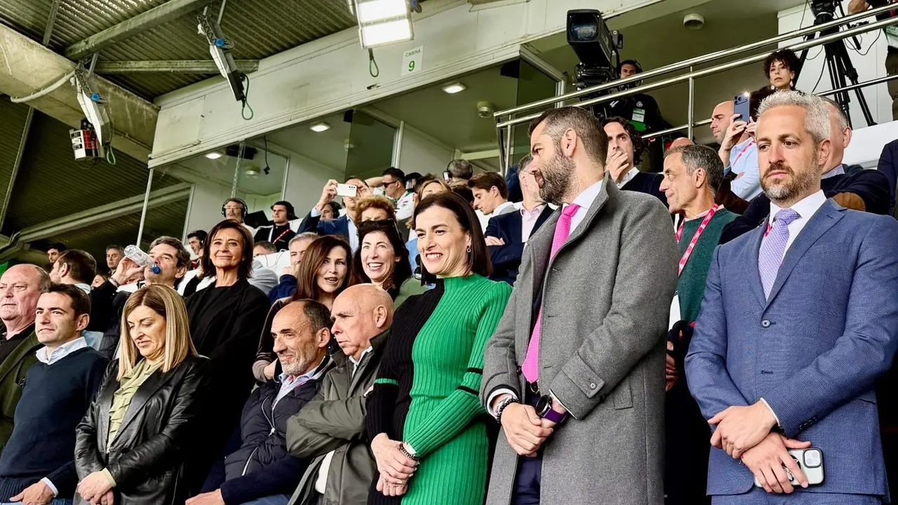 La presidenta recibirá al Racing este martes y el Ayuntamiento el miércoles 