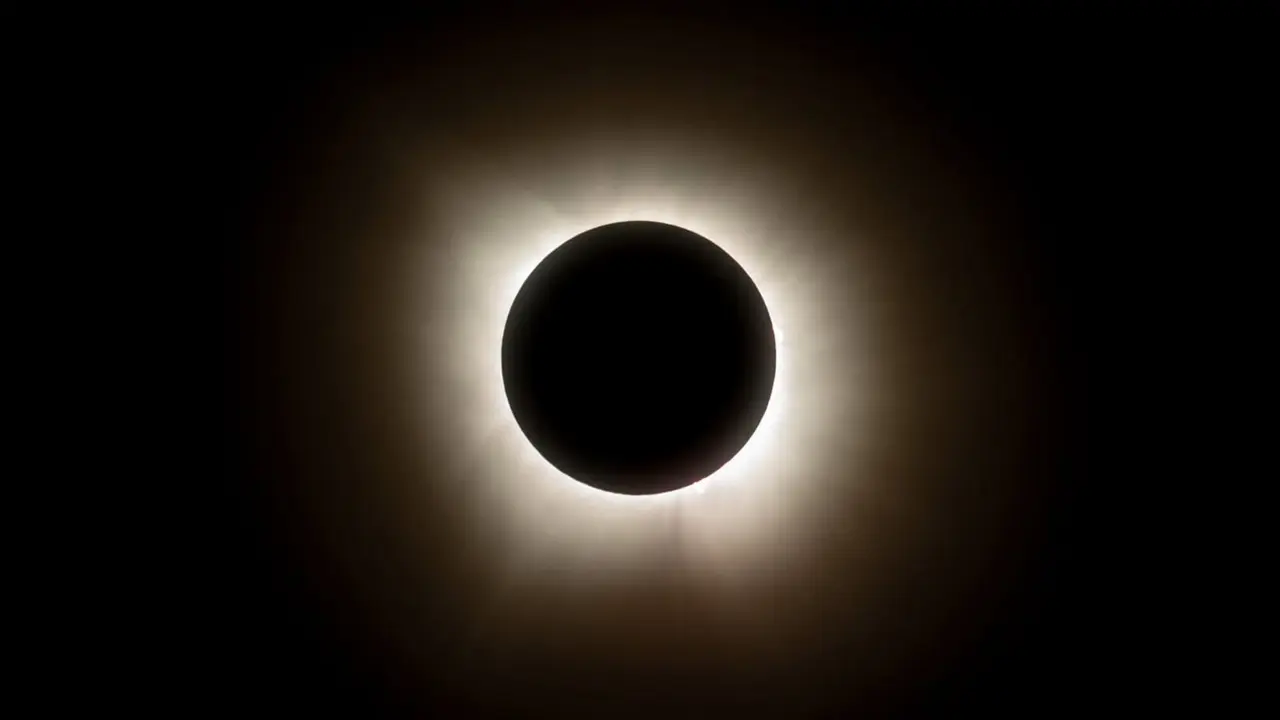 Archivo - Eclipse total solar 