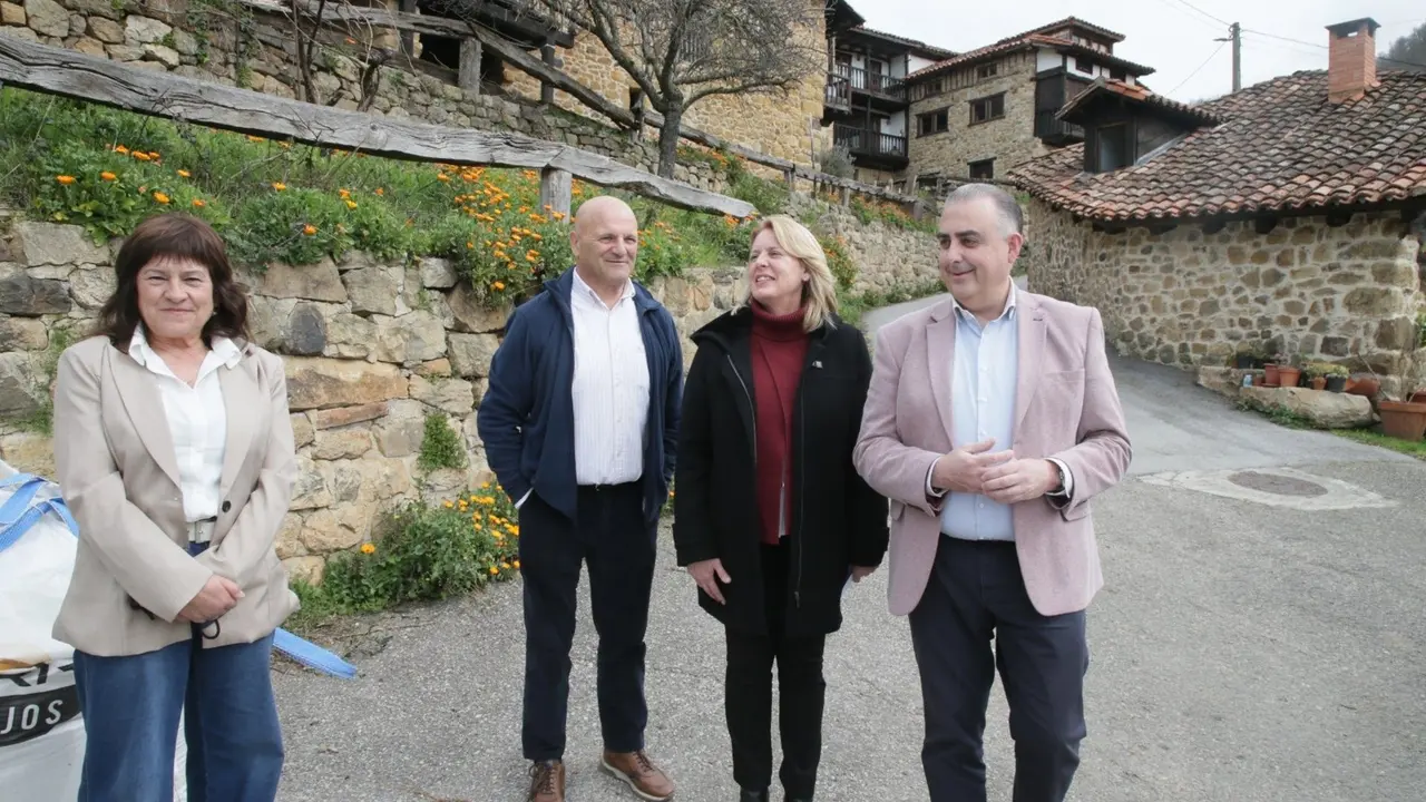Media en Cahecho, Cabezón de Liébana, Pueblo Bonito de Cantabria 2026 