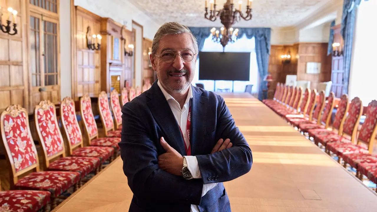 Joan Roca , En La Universidad Internacional Menéndez Pelayo 