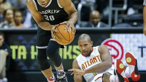106-98. Horford destaca en el triunfo de los líderes Hawks
