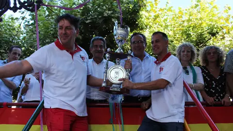 Premiados carroza ganadora